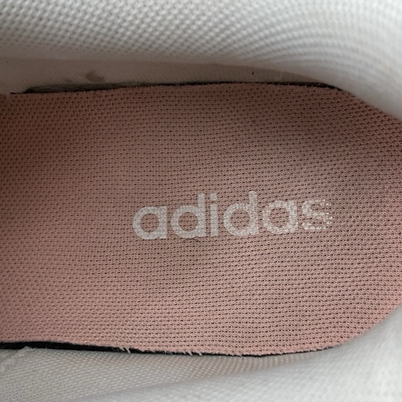 Adidas White Sneakers with Pink Accents size 8.5 - Picture 8 of 10